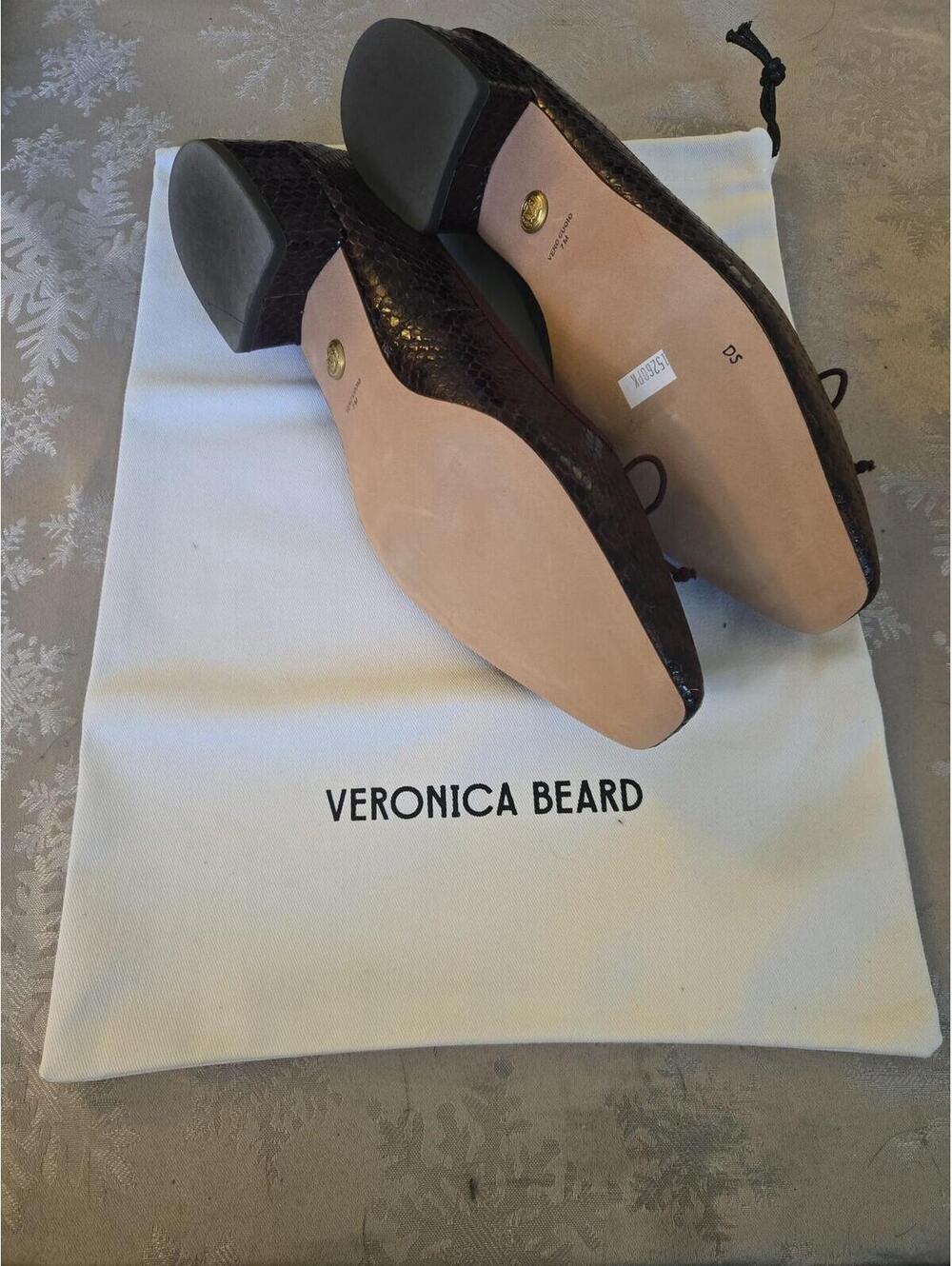 Veronica Beard Burgundy Snakeskin Embossed Low Block Heel Pumps 7 M - Picture 5 of 6
